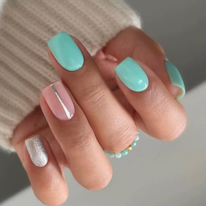 Press On Nails Kit with Glue and gel stickers Reusable Tips