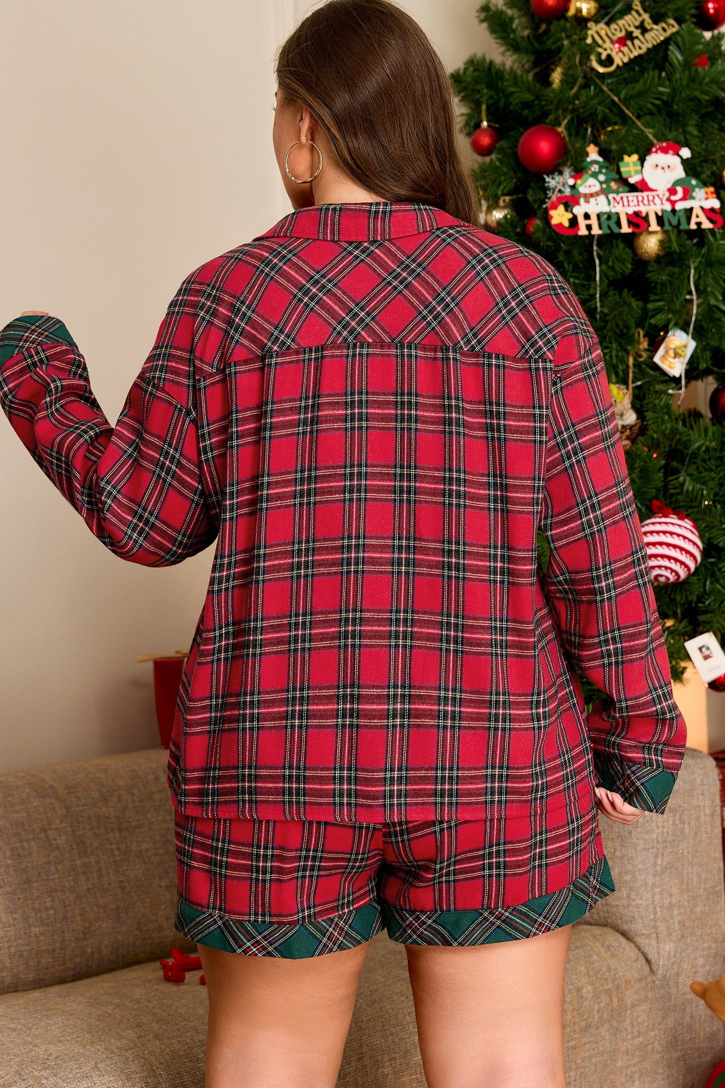 ELITE CASA Plus Size Christmas Plaid Pajama Set