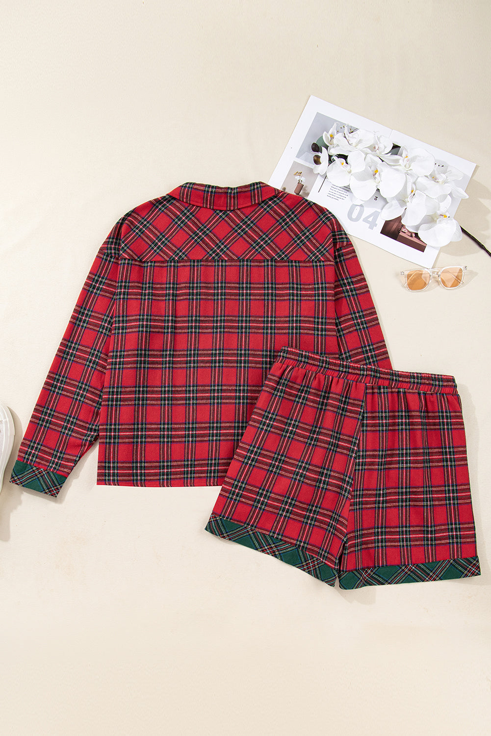 ELITE CASA Plus Size Christmas Plaid Pajama Set